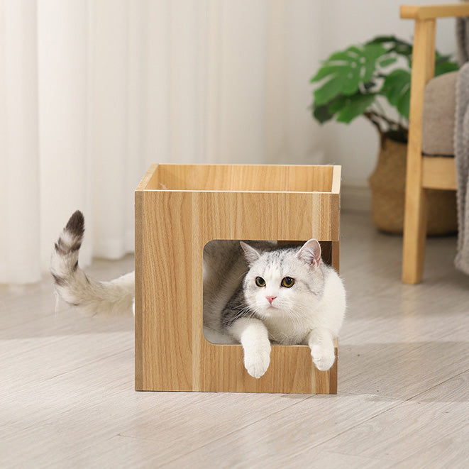 ふわふわクッションと爪とぎマット付きナチュラルウッドのスクエア型ハウス2448