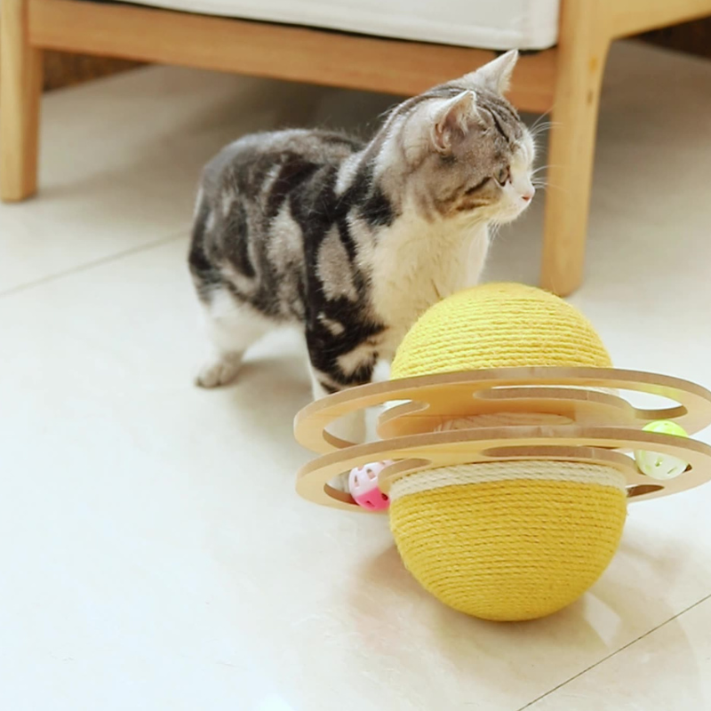 コロコロ転がるスフィア爪とぎ 2592