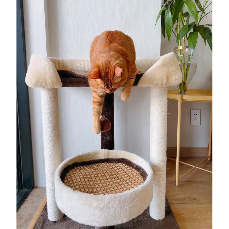 ふたつの台座のツインキャットタワー 2503